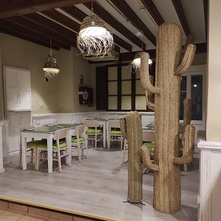 Hostal Loreto Denia Zewnętrze zdjęcie