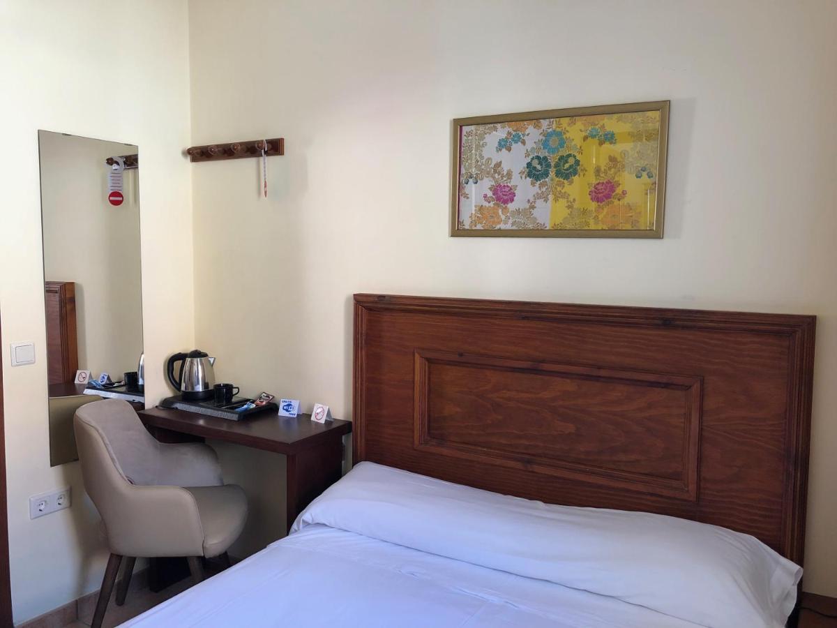 Hostal Loreto Denia Zewnętrze zdjęcie