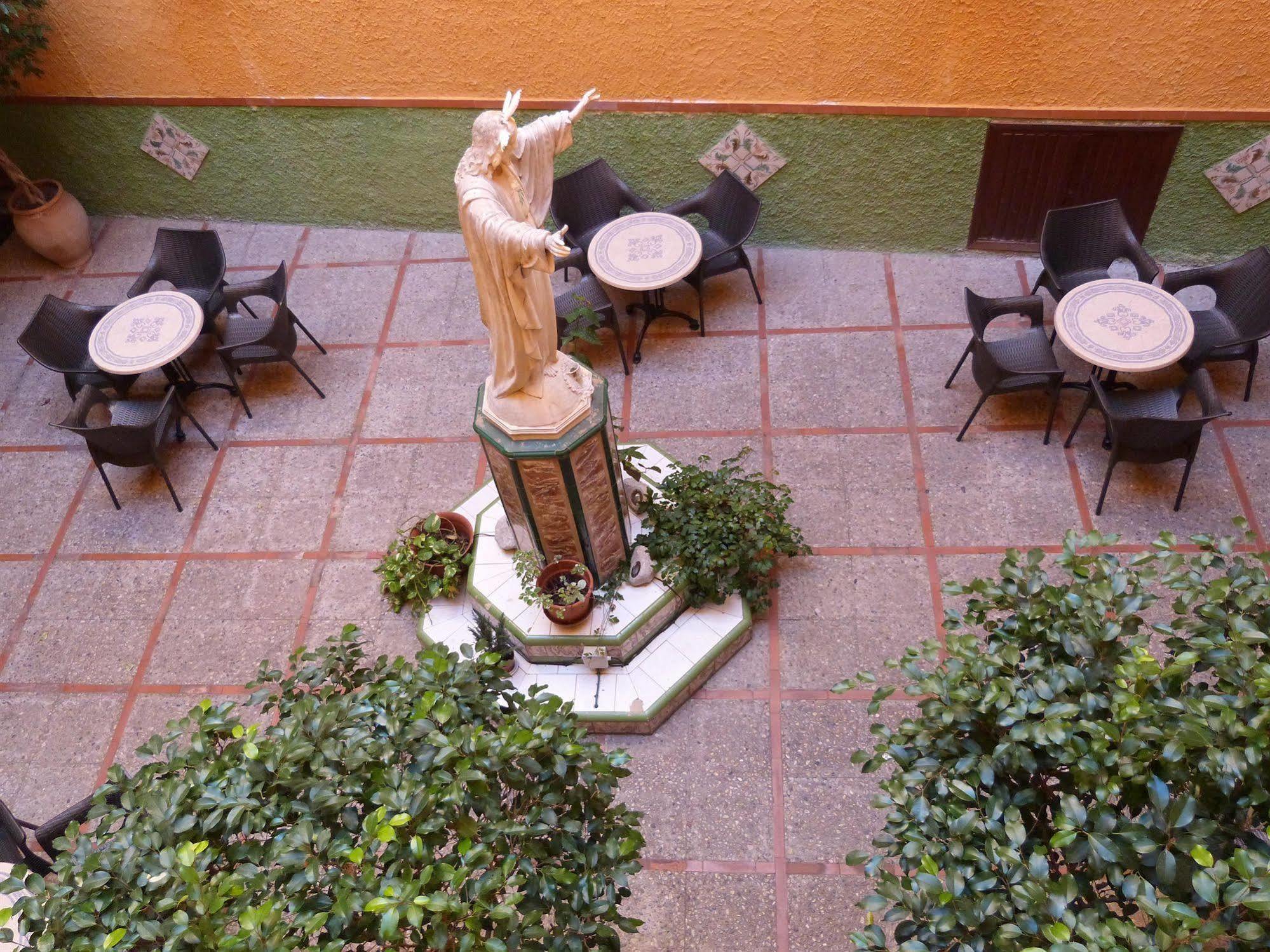 Hostal Loreto Denia Zewnętrze zdjęcie
